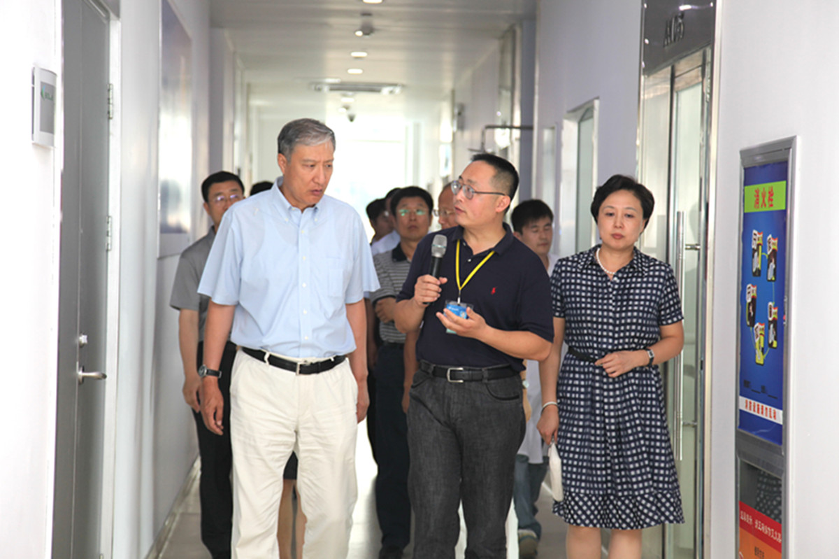 Tian Lipu, Director of SIPO, Visited BIOasis